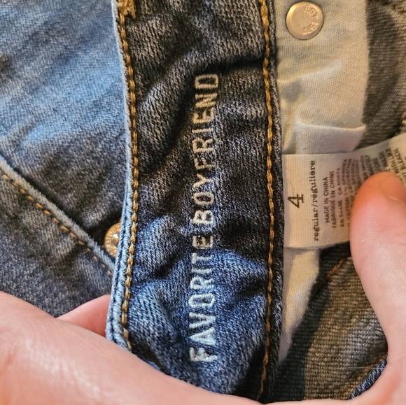 Jeans - Picture 2 of 5